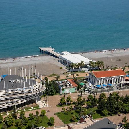 Готель Orbi Apartamenti Batumi 15 B Екстер'єр фото