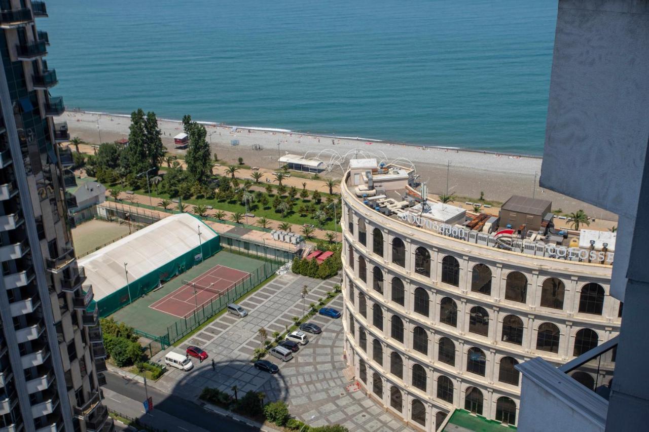Готель Orbi Apartamenti Batumi 15 B Екстер'єр фото